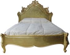 Versailles Carved Bird Bed