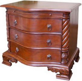 Serpentine Chest BS010