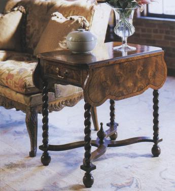 William and Mary Pembroke Walnut Drop Leaf Side Table