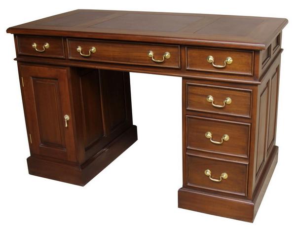 Small Mahogany Computer Desk With Leather Top And Brass Handles
