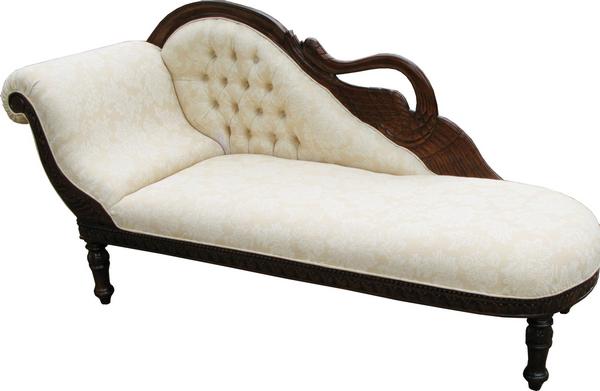 Swan Chaise Longue