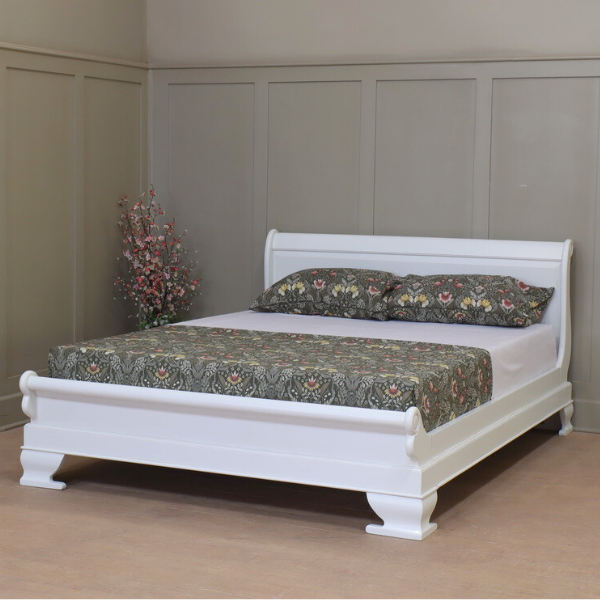 Antique White Sleigh Bed with Low Footboard