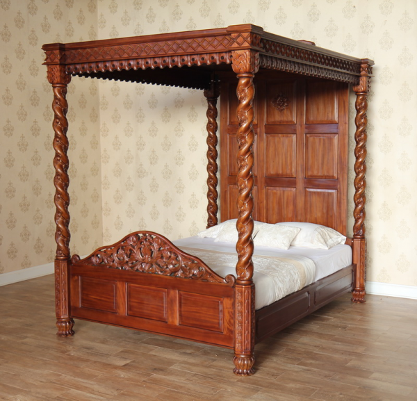 Janna Four Poster Canopy Bed B019