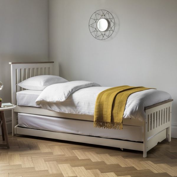 CLEARANCE Banbury Guest Bed (White) - Last One!