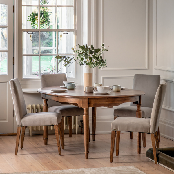Chatsworth Extending Dining Table (round)