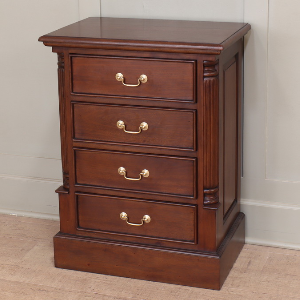 Mahogany 4 Drawer Chest of Drawers