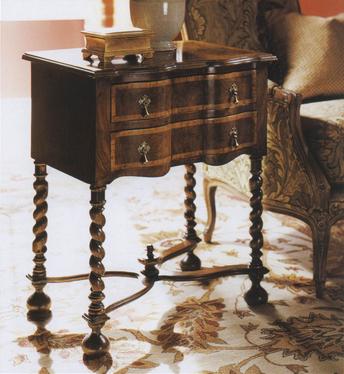 William and Mary Walnut Lowboy Side Table