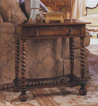 William and Mary Walnut Lowboy Side Table