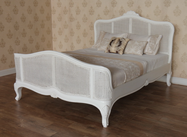 Rattan furniture - Elegance French rattan bed in antique white. 