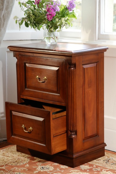 Mahogany Office Furniture: Mahogany Filing Cabine with 2 drawers