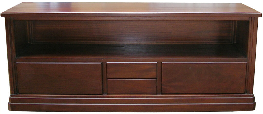 Mahogany Media Cabinet: Simple straight tv unit